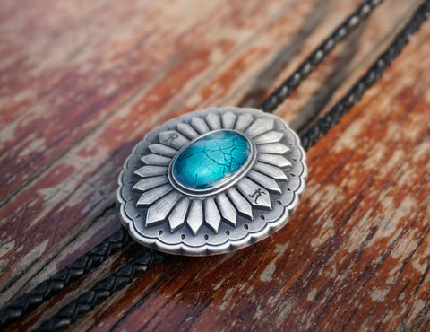 This awesome Vintage Cowboy bolo tie has a southwestern design, it is perfect gift for men, Suitable for wedding or daily wear-5