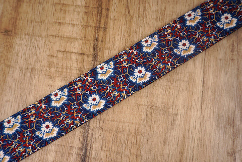 Thorn Daisy clip on ukulele hook strap-5
