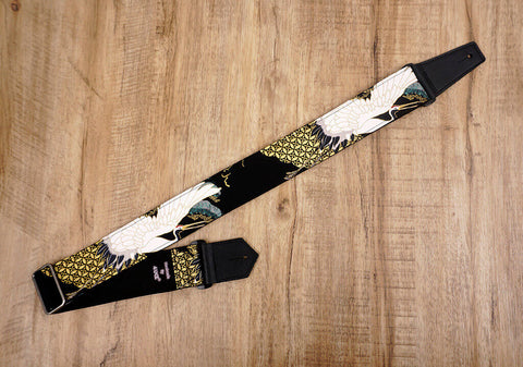 fly crane guitar strap on black with leather ends-3