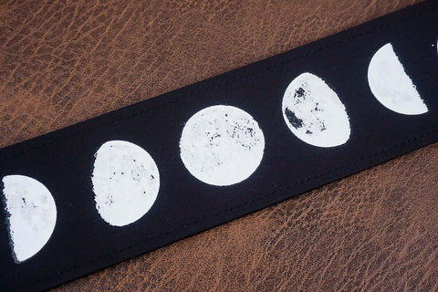 eclipse of the moon guitar strap with leather ends-4