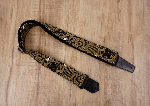 exotic totem guitar strap with leather ends-2
