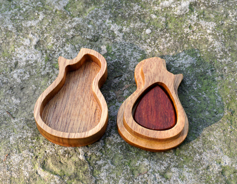Rock Hand Sign Guitar pick holder box