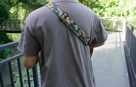 Secret Garden clip-on ukulele hook strap-5