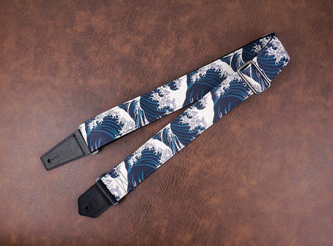 green waves guitar strap with leather ends-2