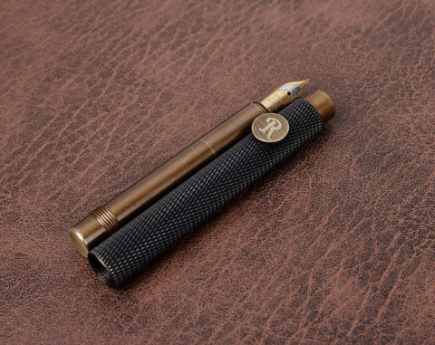 Custom Mini Travel vintage fountain pen with engrave-5