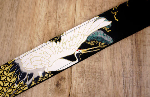 fly crane guitar strap on black with leather ends-5
