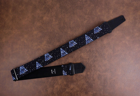 pine tree with snow guitar strap with leather ends-3