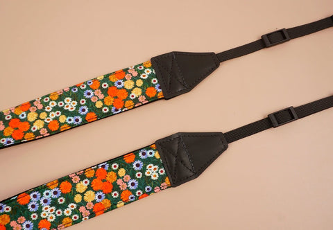 red daisy flowers printed floral camera strap-4