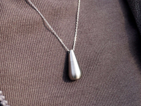 Custom Water Drop Titanium Cremation Urn Necklace-3