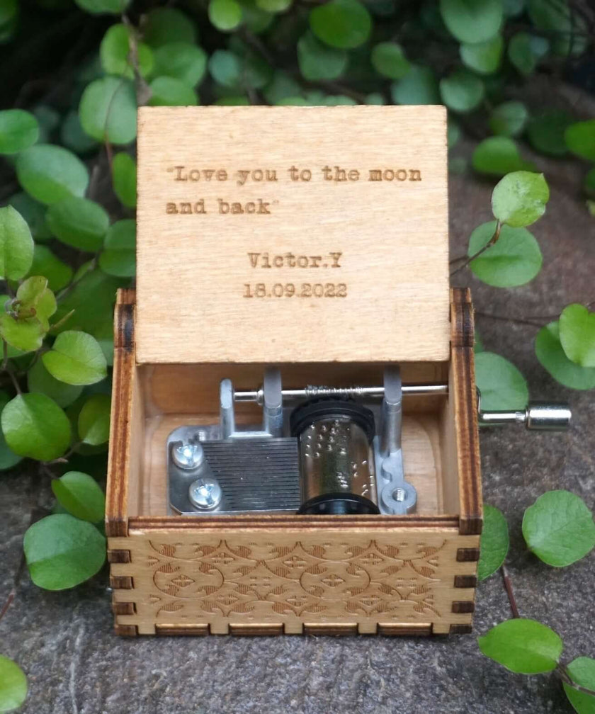 Custom Disc Music Box Custom Music Box With Custom Song & Engraving | WishSign